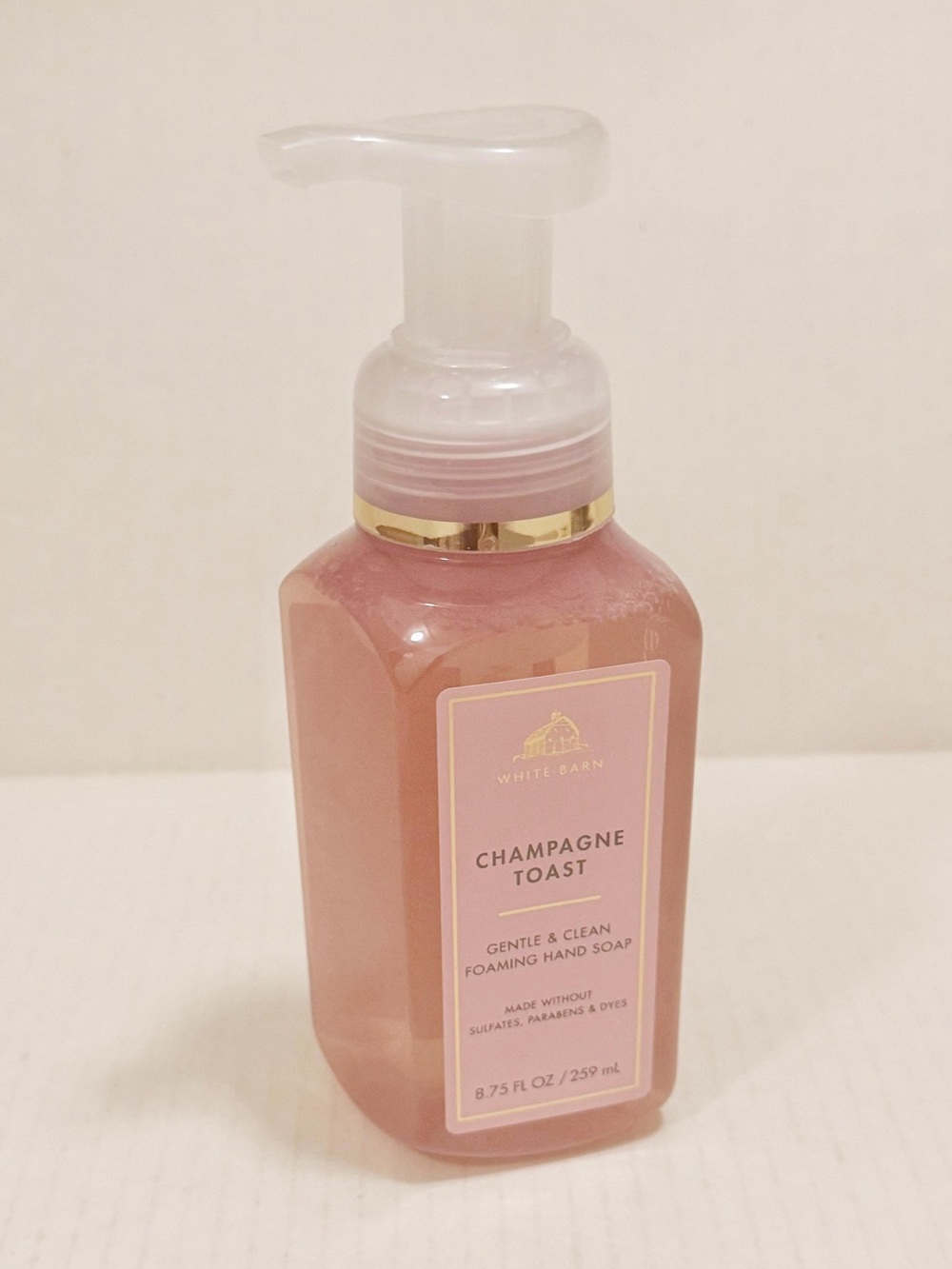 Bath & Body Works Champagne Toast Gentle & Clean Foaming Hand Soap - Pink, Gold
